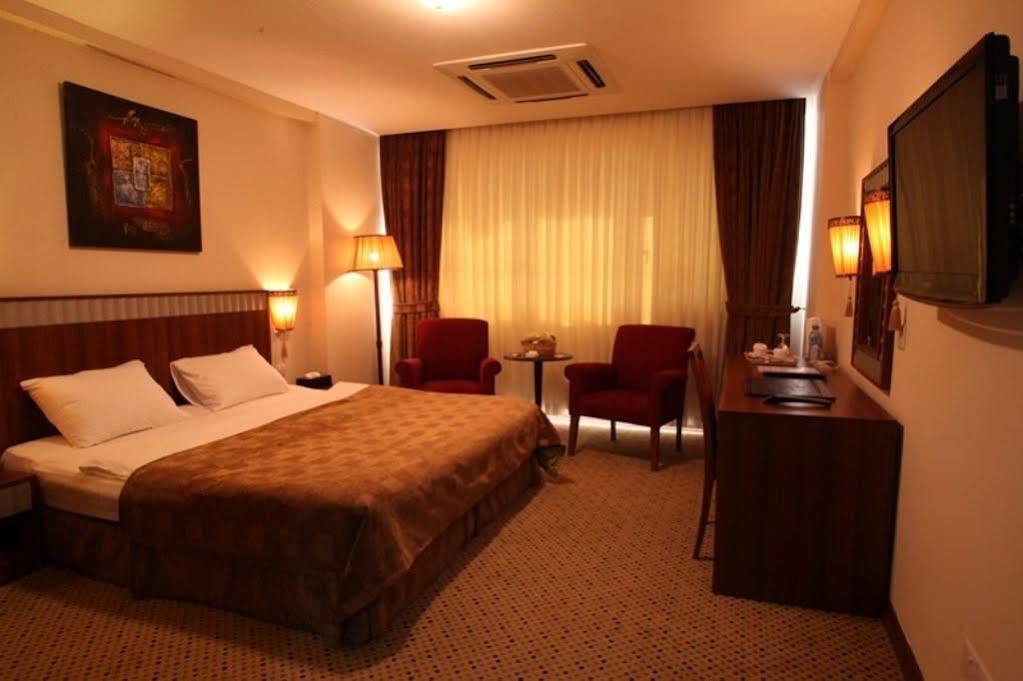 Noble Hotel เอร์เบล ภายนอก รูปภาพ